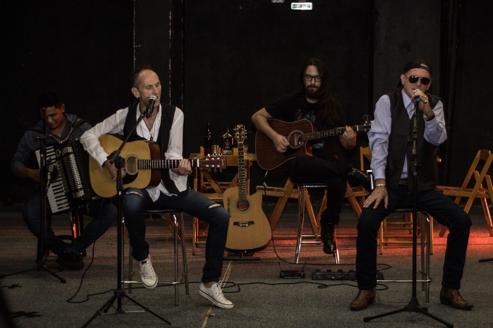 Domingo Tem Show Sertanejo Na Esta O De Marc Lio Dias Em Canoinhas