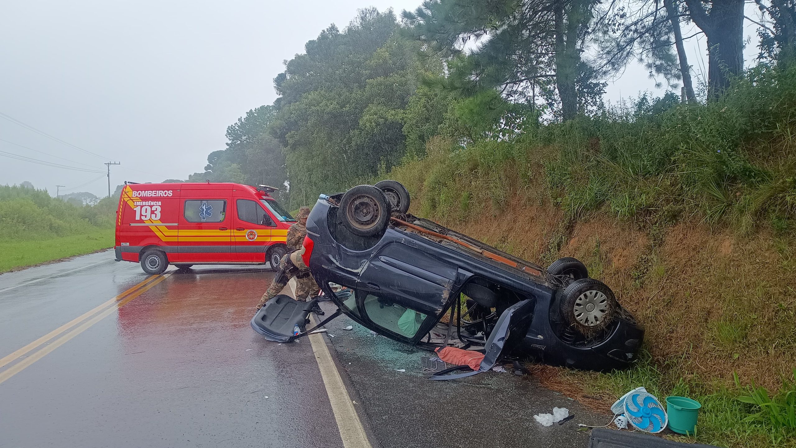 Idosa de 66 anos fica ferida após acidente na BR 280 em Mafra JMais